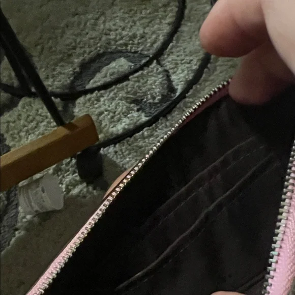 Coach Metallic Pink Wristlet NWOT - Picture 6 of 10